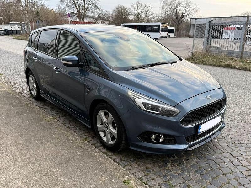 Gebraucht Ford S-MAX ST-Line 190 PS (139 kW) 2019 Blau Van / Kleinbus