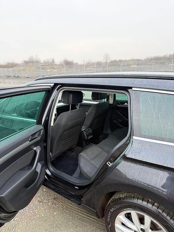 Gebraucht VW Passat 150 PS (110 kW) 2018 Kombi