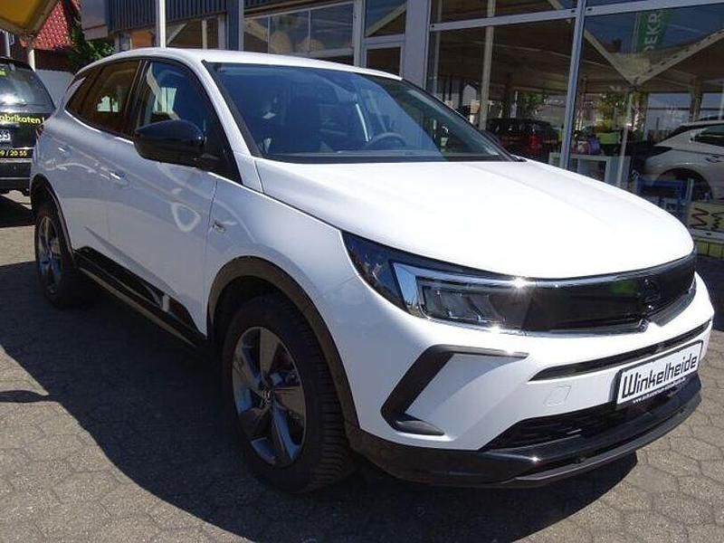 Weiß Gebraucht 2024 Opel Grandland X SUV | 25.497 € (Fairer Preis) - Bild 1/4