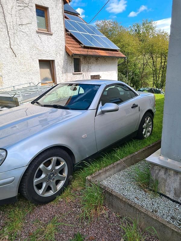 Second-hand Mercedes SLK200 1999 Argintiu Cabrio