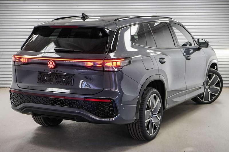 Neu VW Tayron R-line 193 PS (141 kW) 2025 Grau SUV