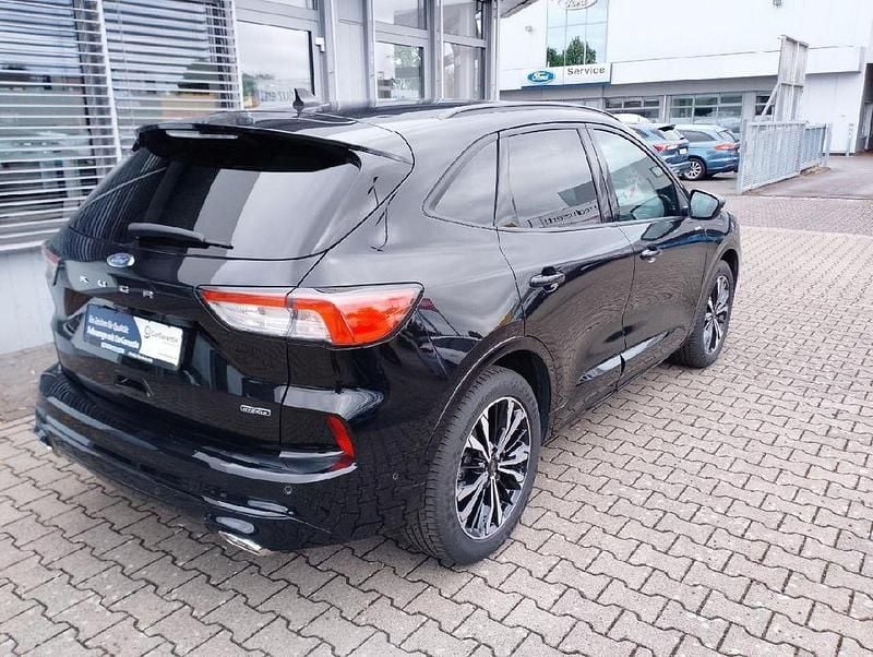Gebraucht Ford Kuga ST-Line X 152 PS (111 kW) 2021 Obsidianschwarz metallic SUV