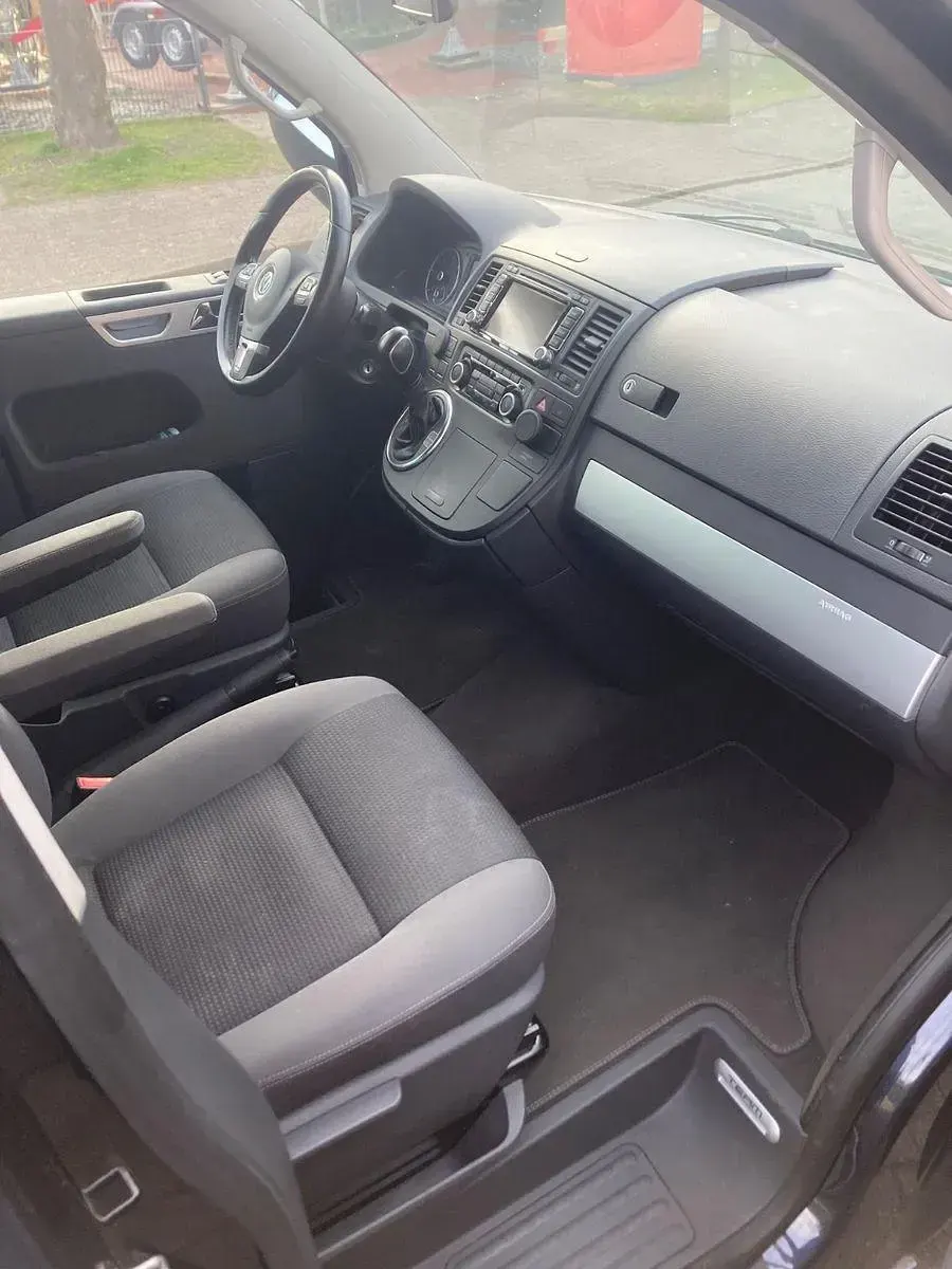 Gebraucht VW T5 179 PS (131 kW) 2011 Blau Van