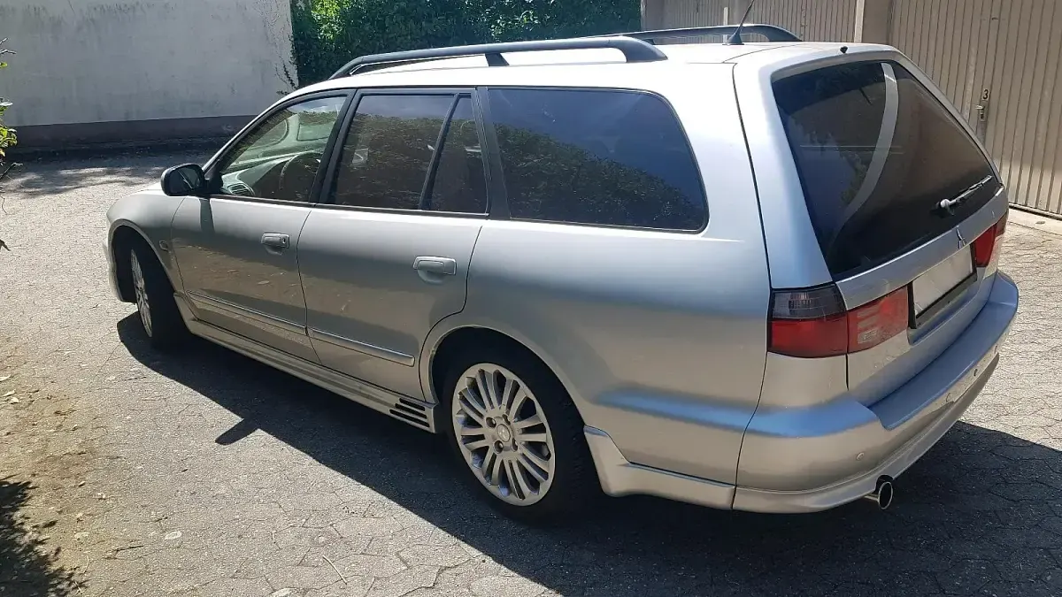 Gebraucht Mitsubishi Galant 2001 Silber Kombi