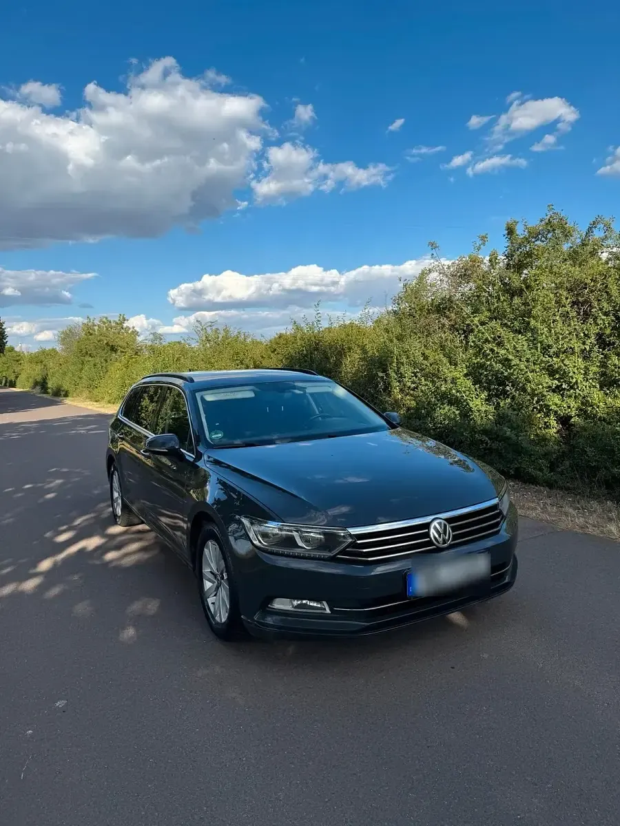 Gebraucht VW Passat 150 PS (110 kW) 2015 Grau Kombi