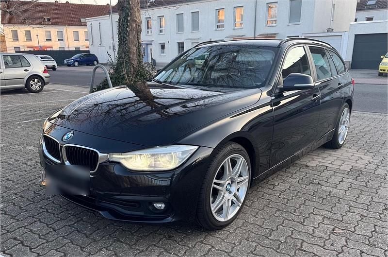 Gebraucht BMW 318 Performance 150 PS (110 kW) 2015 Schwarz Kombi