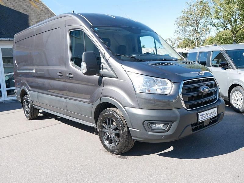 Grau Gebraucht 2021 Ford Transit Trend Limousine | 27.895 € (Fairer Preis) - Bild 1/4