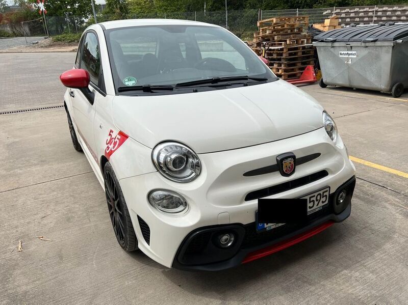 Weiß Gebraucht 2017 Abarth 595 Competizione Kleinwagen | 16.000 € (Guter Preis) - Bild 1/4