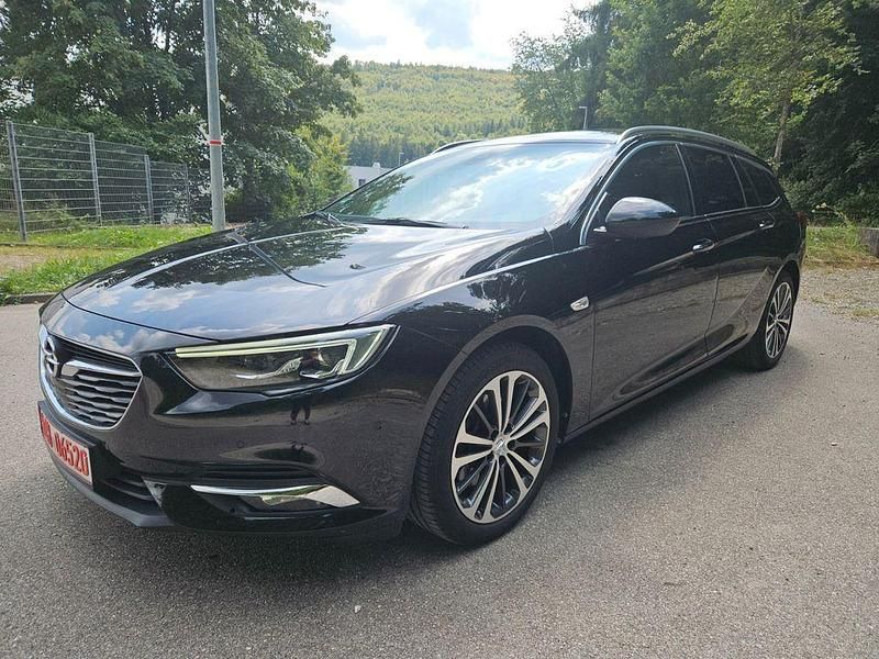 Schwarz Gebraucht 2018 Opel Insignia Limousine | 11.662 € (Superpreis) - Bild 1/4