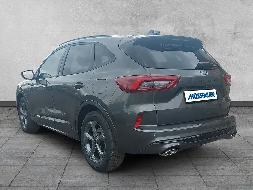 Neu Ford Kuga ST-Line X 186 PS (136 kW) 2026 Grau SUV