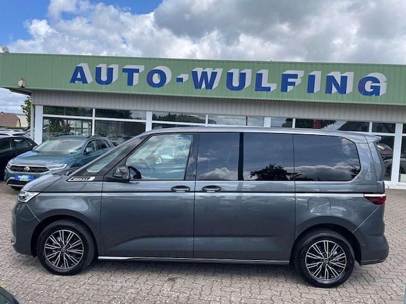 Grau Gebraucht 2024 VW T7 Van | 55.990 € (Etwas zu teuer) - Bild 1/4