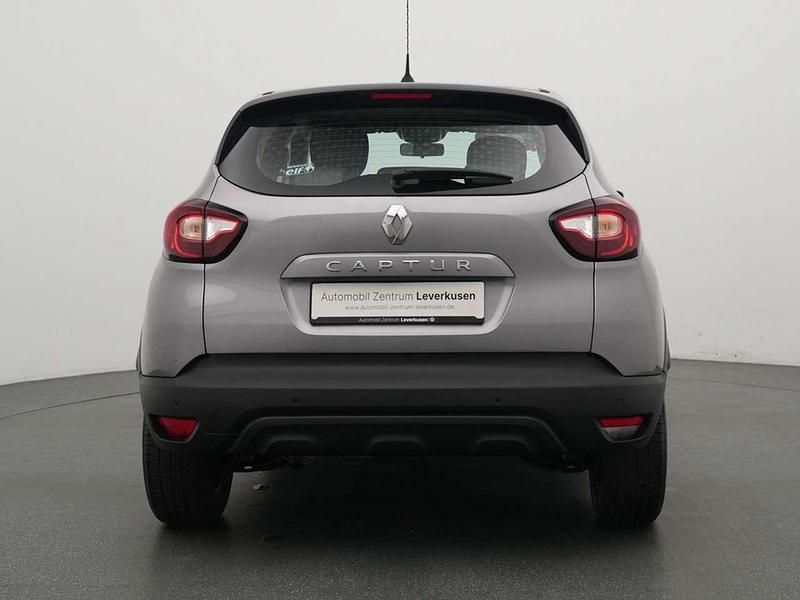 Gebraucht Renault Captur Experience 118 PS (86 kW) 2018 Grau (metallic) SUV