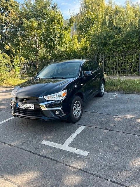 Schwarz Gebraucht 2017 Mitsubishi ASX Edition SUV | 10.300 € (Superpreis) - Bild 1/3