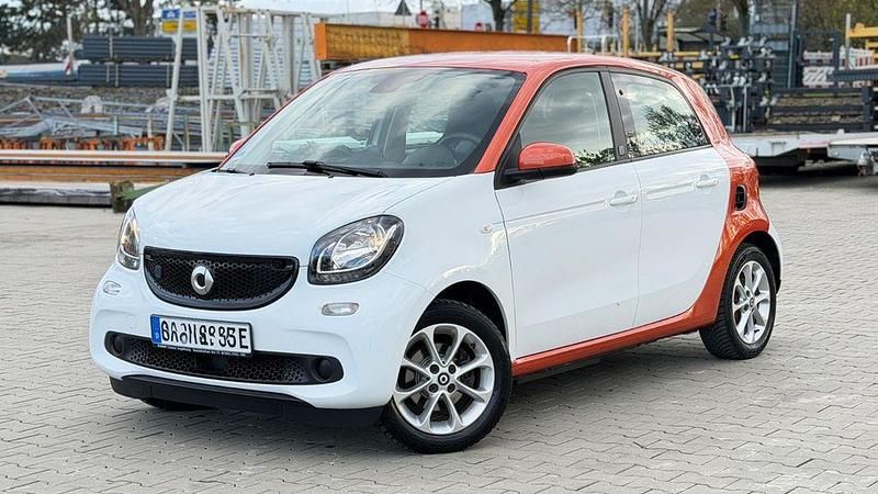 Gebraucht Smart ForFour Electric Drive 60 kW (82 PS) 2019 Weiß Limousine