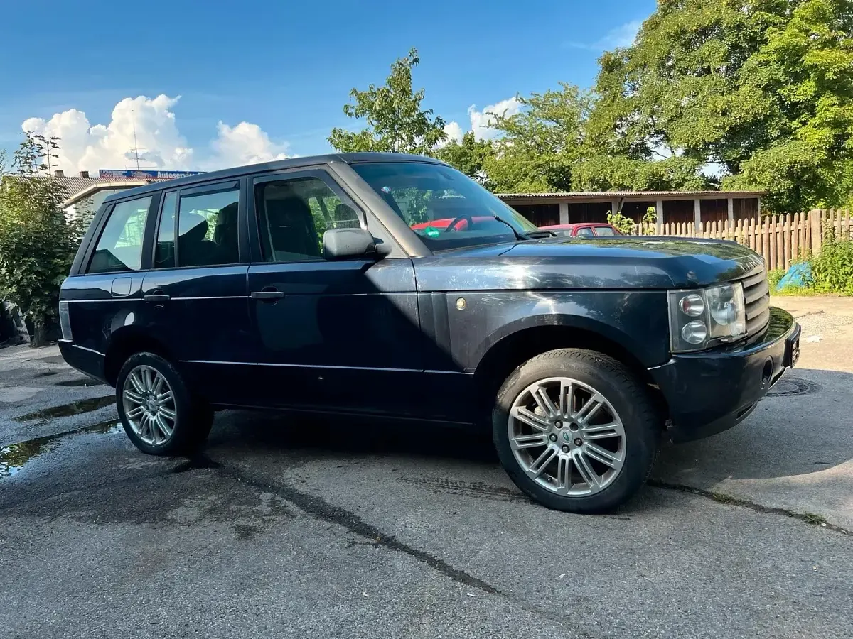Gebraucht Land Rover Range Rover 286 PS (210 kW) 2004 Schwarz SUV