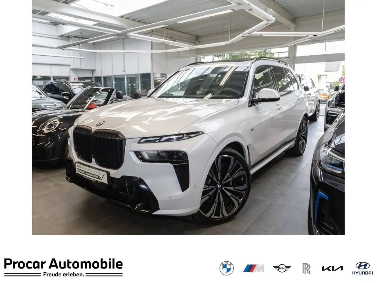 Gebraucht BMW X7 M Sport 381 PS (280 kW) 2023 SUV