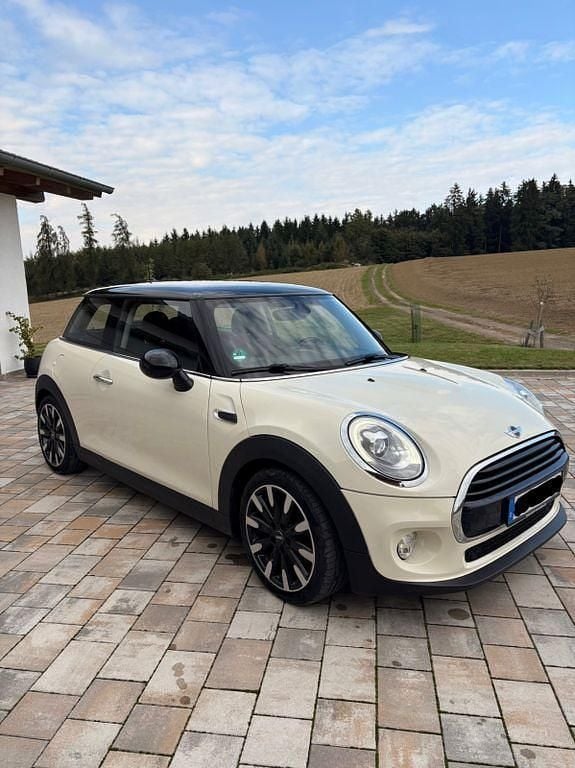 Beige Gebraucht 2016 Mini Cooper Kleinwagen | 11.500 € (Fairer Preis) - Bild 1/4