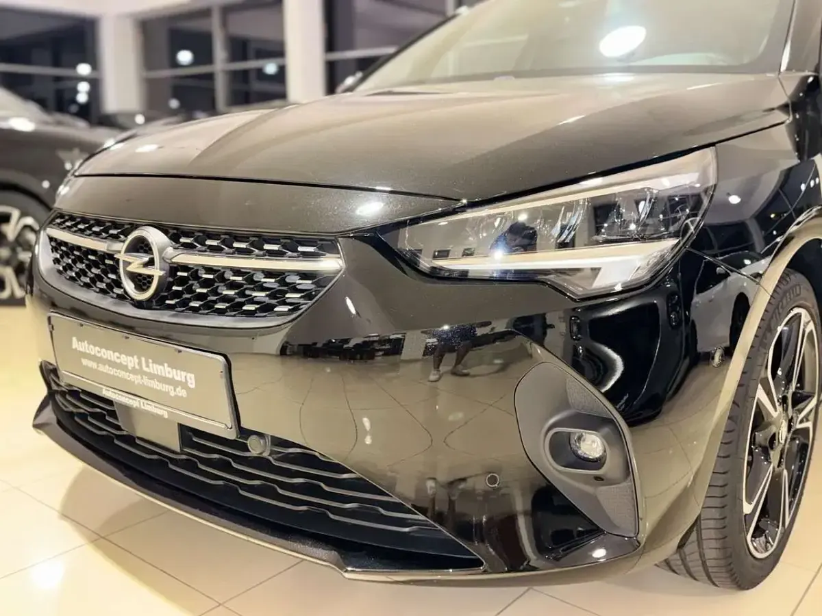 Gebraucht Opel Corsa Elegance 101 PS (74 kW) 2023 Schwarz Kleinwagen