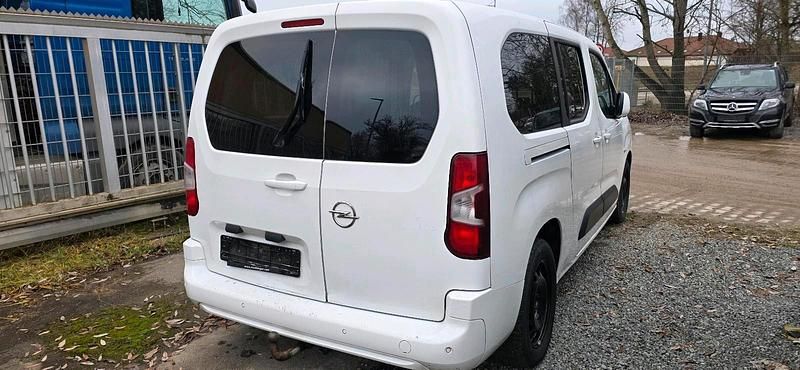 Gebraucht Opel Combo Edition 102 PS (75 kW) 2020 Weiß Van / Kleinbus