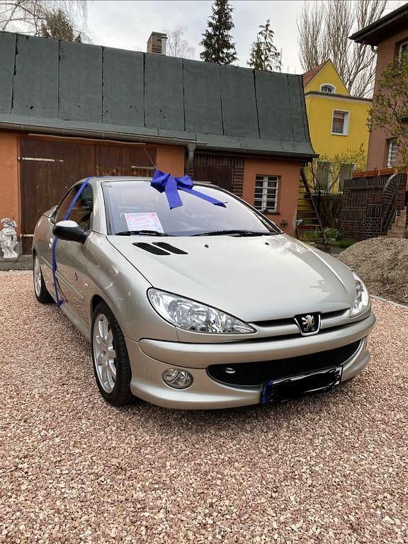 Gebraucht Peugeot 206 CC Roland Garros 136 PS (100 kW) 2005 Grau Cabrio