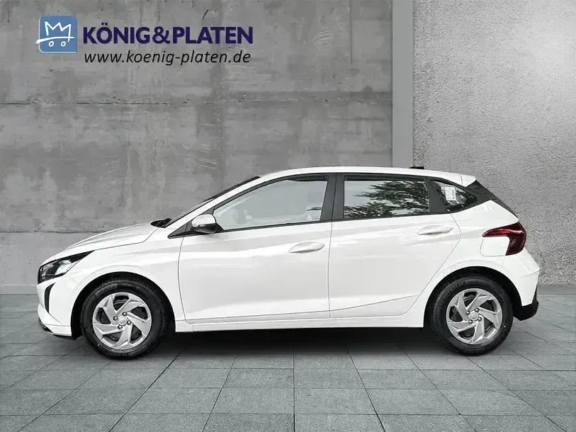 Gebraucht Hyundai i20 Select 101 PS (74 kW) 2025 Atlas white (weiß) Kleinwagen