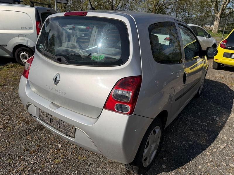 Gebraucht Renault Twingo 75 PS (55 kW) 2011 Grau Kleinwagen