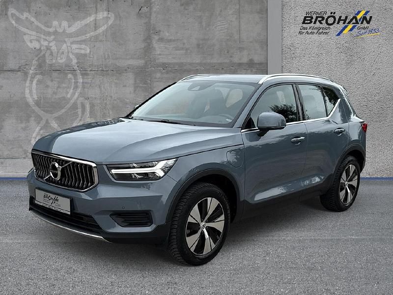 Thunder grey / metallic Gebraucht 2022 Volvo XC40 Inscription SUV | 29.880 € (Guter Preis) - Bild 1/4