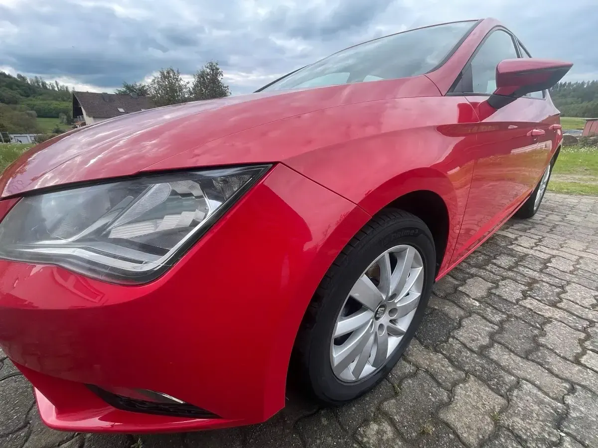 Gebraucht Seat Leon 105 PS (77 kW) 2013 Limousine