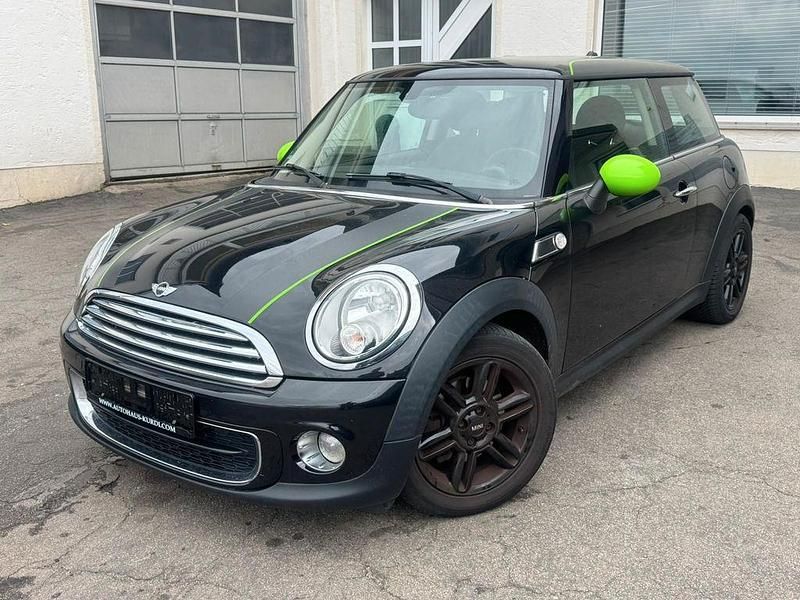 Schwarz Gebraucht 2013 Mini One D Kleinwagen | 8.390 € (Etwas zu teuer) - Bild 1/4