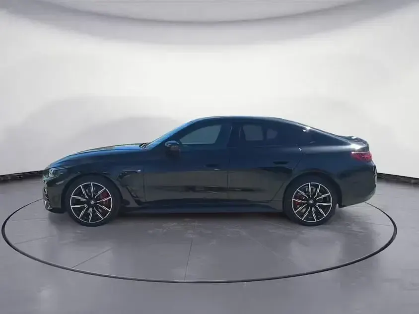 Neu BMW 420 Gran Coupé Performance 190 PS (139 kW) 2025 Schwarz Coupé
