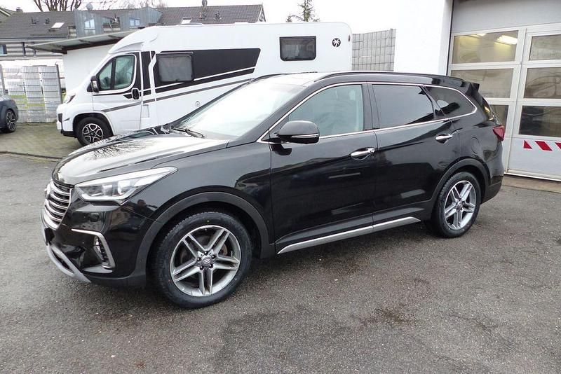 Gebraucht Hyundai Grand Santa Fe Premium 200 PS (147 kW) 2016 Schwarz SUV