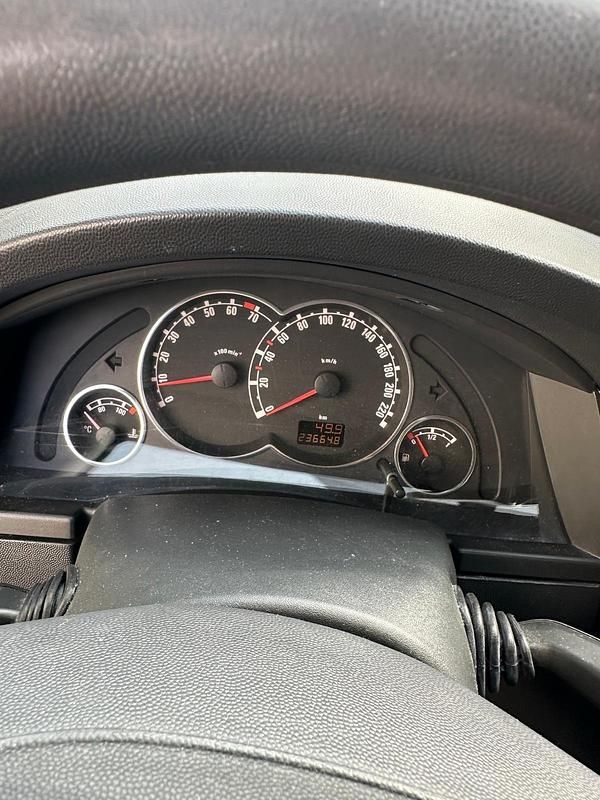 Gebraucht Opel Meriva 90 PS (66 kW) 2007 Schwarz Van / Kleinbus