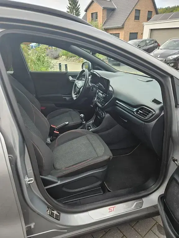 Gebraucht Ford Puma ST-Line 125 PS (91 kW) 2020 Silber SUV