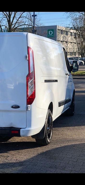 Gebraucht Ford Transit Custom Trend 131 PS (96 kW) 2020 Weiß Limousine