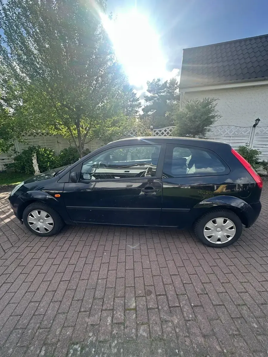 Gebraucht Ford Fiesta 60 PS (44 kW) 2004 Kleinwagen