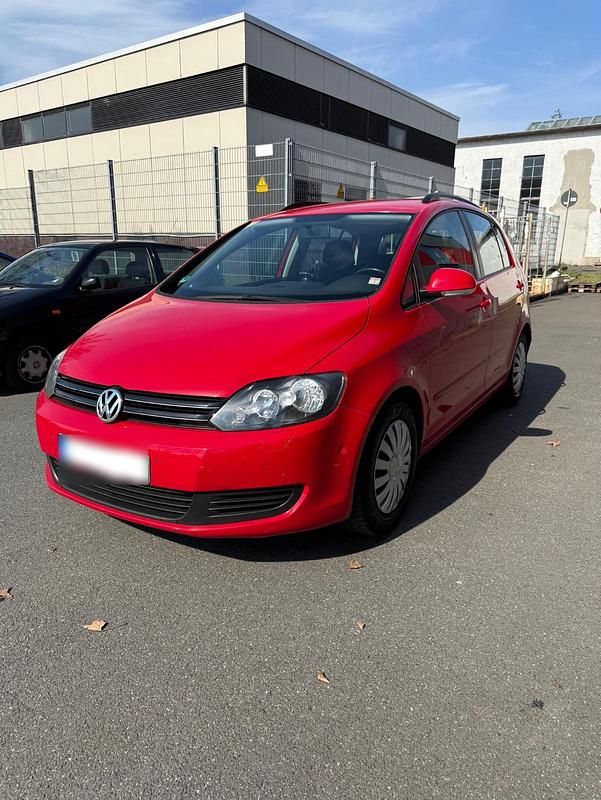 Gebraucht VW Golf VI 120 PS (88 kW) 2011 Rot Kleinwagen