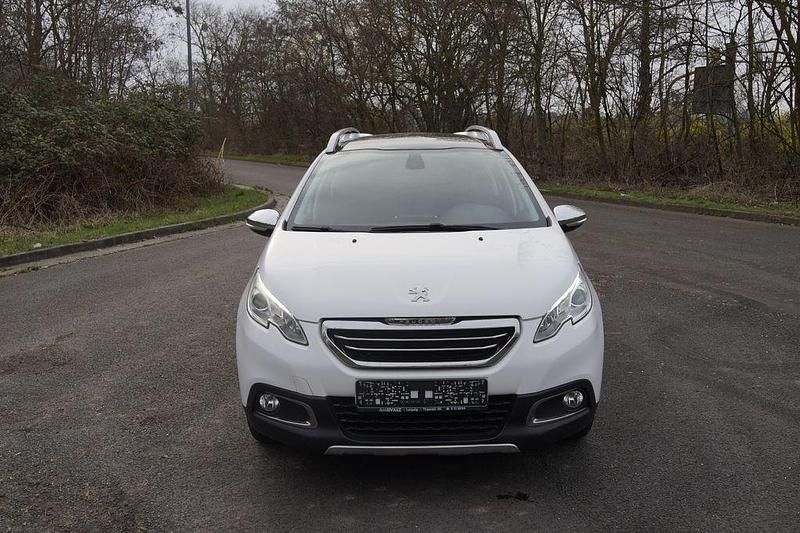 Gebraucht Peugeot 2008 Allure 110 PS (80 kW) 2016 Weiß SUV