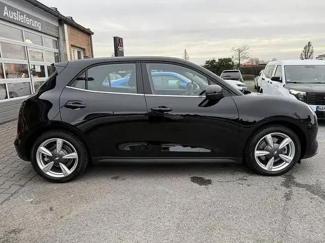Usata Ora 03 125 kW (171 CV) 2023 Nero Utilitaria