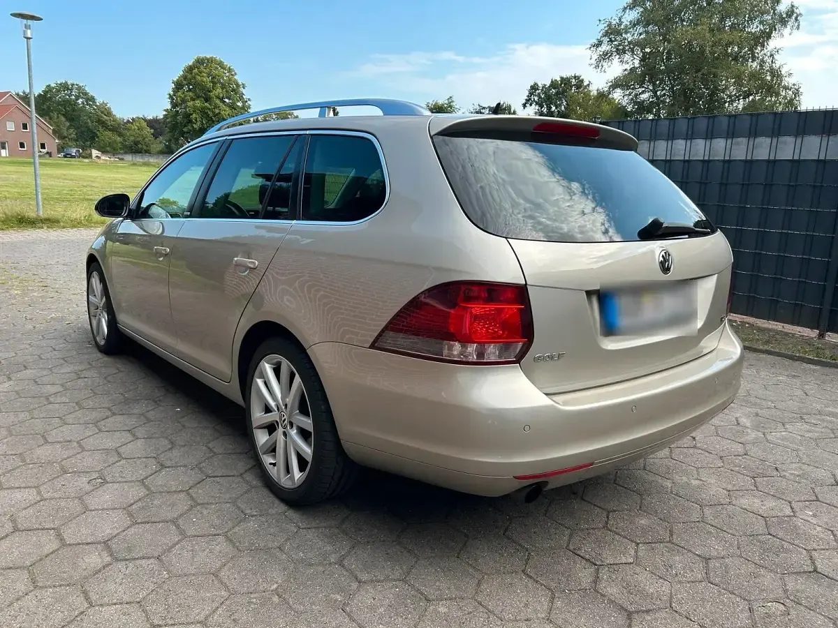 Gebraucht VW Golf VI Style 140 PS (102 kW) 2012 Gold Kombi