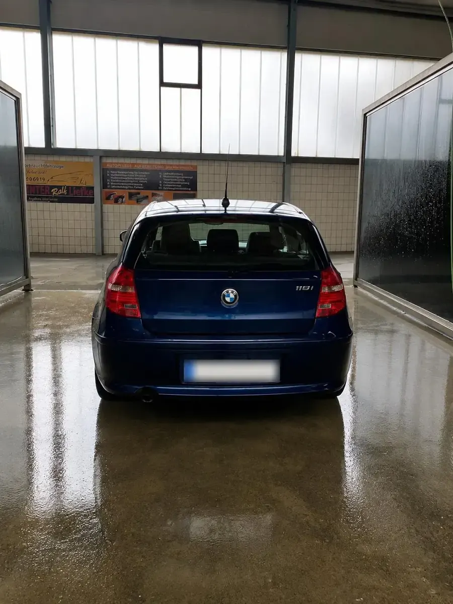 Gebraucht BMW 116 122 PS (89 kW) 2009 Blau Kleinwagen
