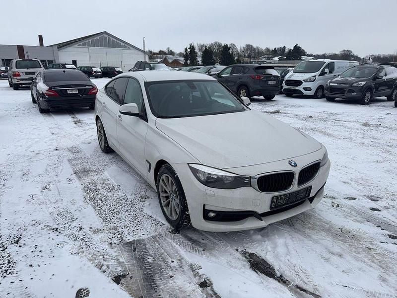 Gebraucht BMW 320 Gran Turismo 190 PS (139 kW) 2016 Weiß Limousine