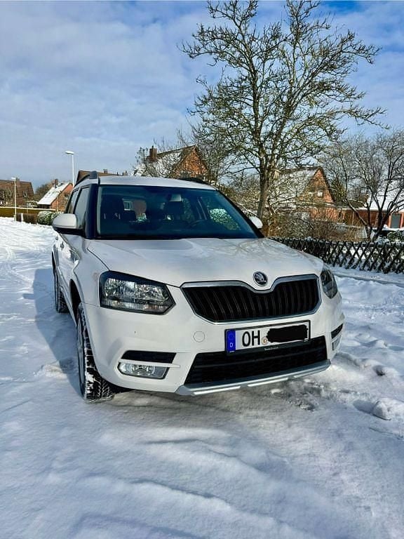 Gebraucht Skoda Yeti 105 PS (77 kW) 2015 Weiß SUV