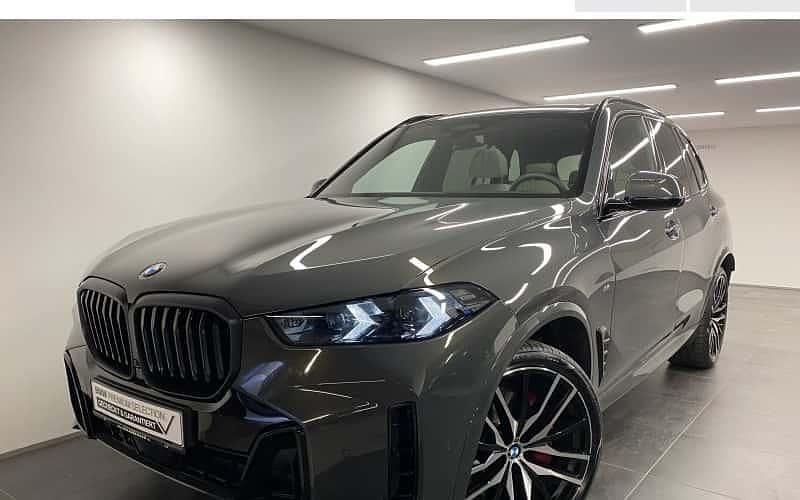 Grau Gebraucht 2025 BMW X5 Comfort Edition SUV | 107.450 € (Fairer Preis) - Bild 1/4