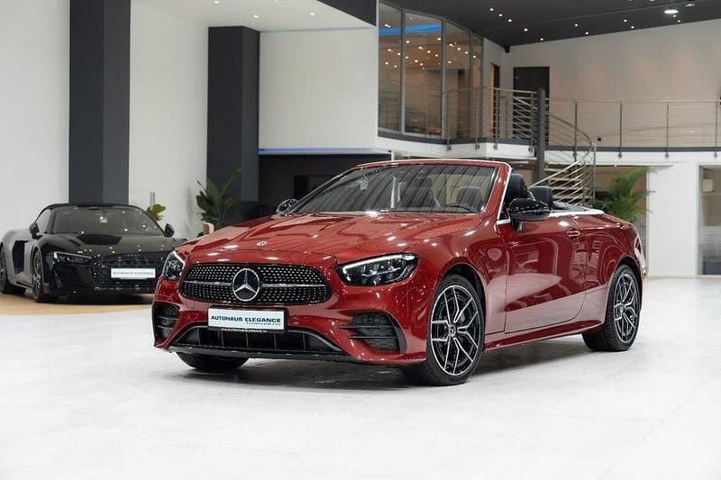 Rot Gebraucht 2021 Mercedes E400 AMG line Cabrio | 46.980 € (Guter Preis) - Bild 1/4