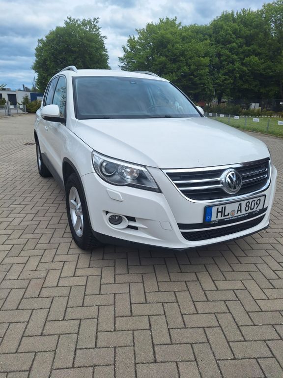 Schwarz Gebraucht 2008 VW Tiguan Sportline SUV | 6.500 € (Teuer) - Bild 1/4