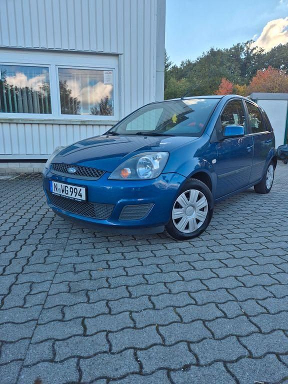Blau Gebraucht 2008 Ford Fiesta Kleinwagen | 1.990 € (Fairer Preis) - Bild 1/4