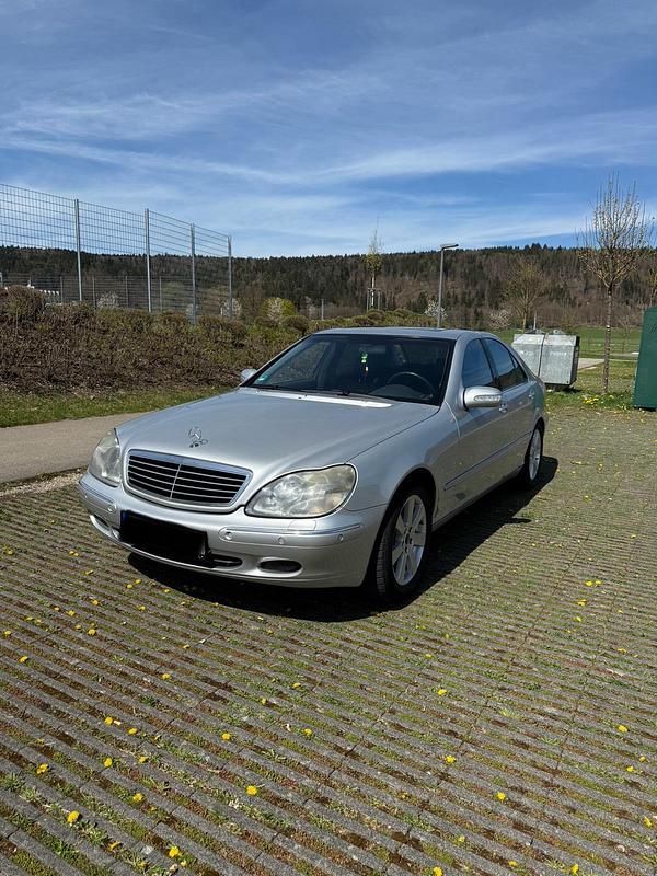 Silber Gebraucht 2002 Mercedes S320 Limousine | 4.500 € (Fairer Preis) - Bild 1/4