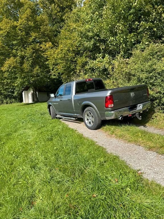 Gebraucht Dodge Ram 396 PS (291 kW) 2013 Grau Abholung