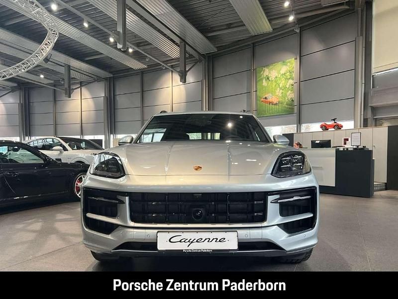 Gebraucht Porsche Cayenne 354 PS (260 kW) 2025 Dolomitsilbermetallic SUV