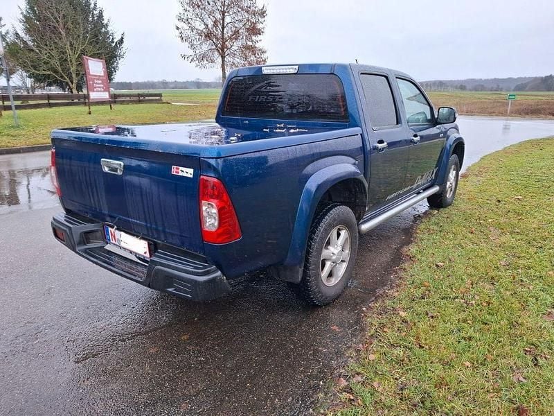 Gebraucht Isuzu D-Max 136 PS (100 kW) 2008 Blau Abholung